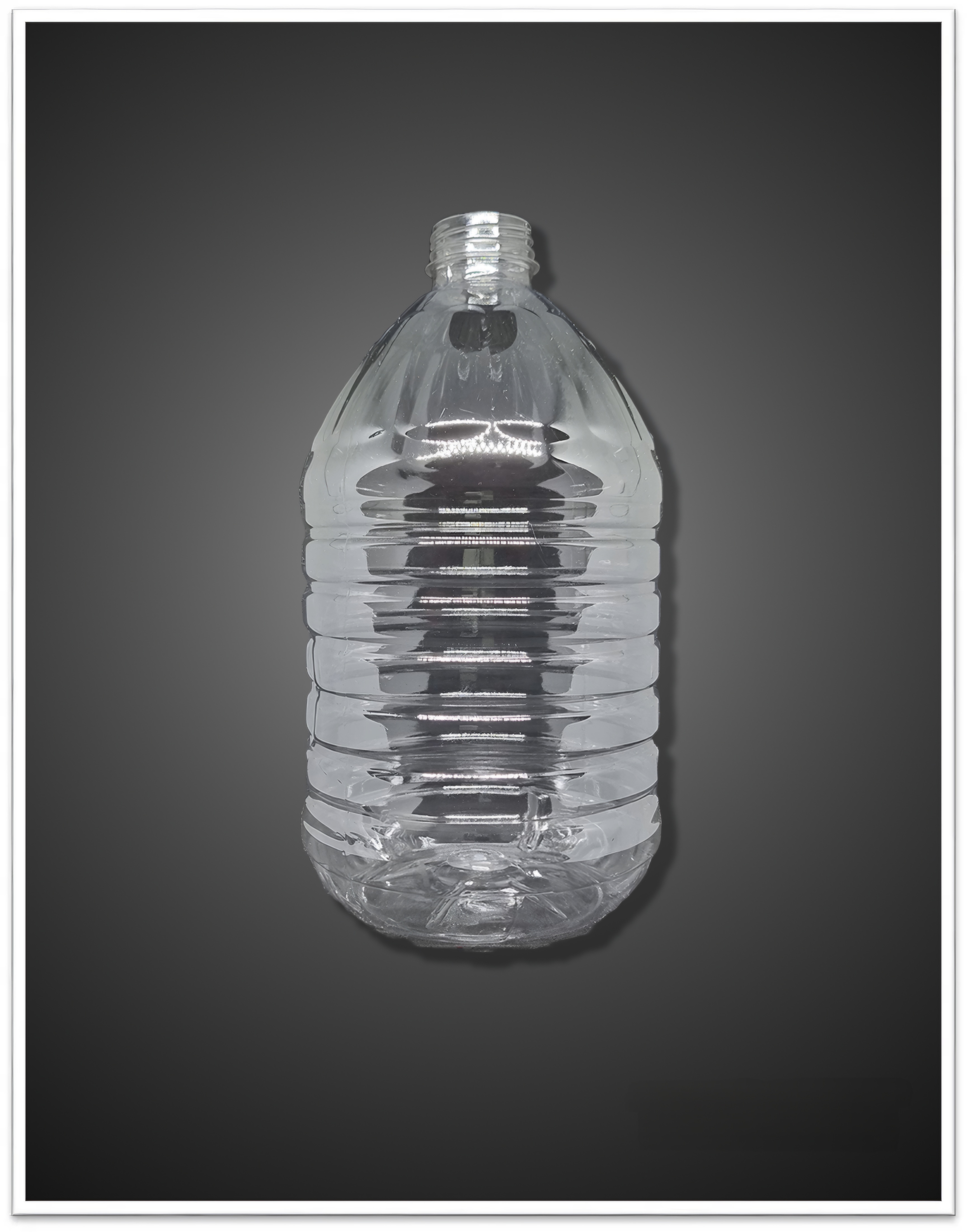 5LT YUVARLAK PET ŞİŞE